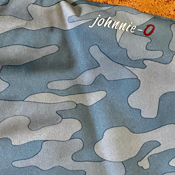 johnnie-O Rippen Camo Puffer Vest - Picture 13 of 14